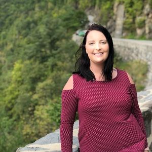 Meet your Posher, Lindsay